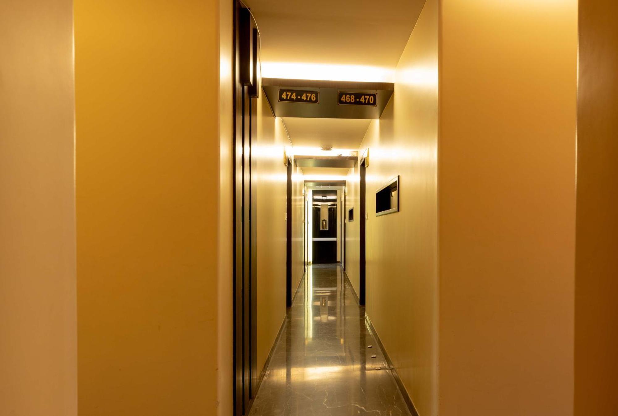 The Majlis Hotel - Colaba Mumbai Exterior photo